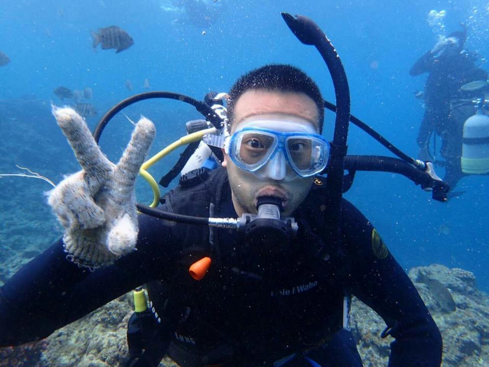 救援沙滩女孩