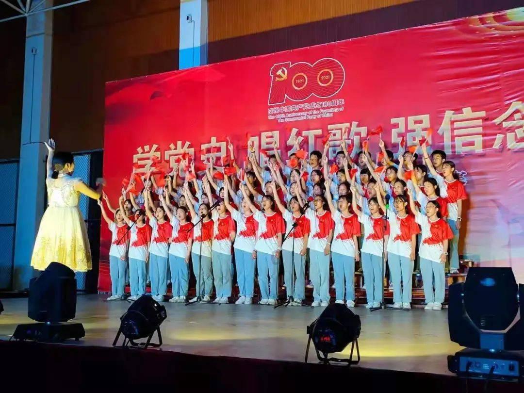 营救森林中的夫妇